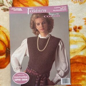 VTG‎ Leisure Arts Fashion Leaflet